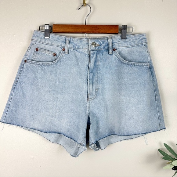 TOPSHOP Denim Shorts A-Line Mom Shorts Bleach Wash - Picture 4 of 17